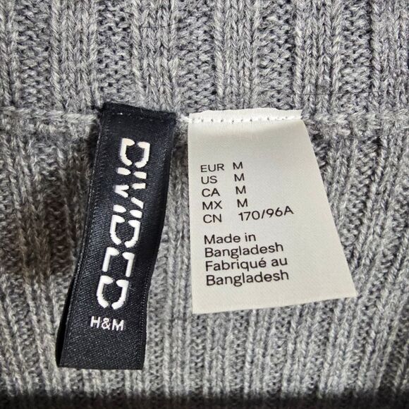 H&M Oversized Half Zip Sweater in Dark Gray - Size M - Picture 2 of 10